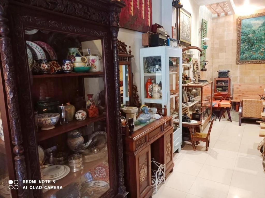 Taman Sari Hotel Dan Resort Сукабуми Екстериор снимка