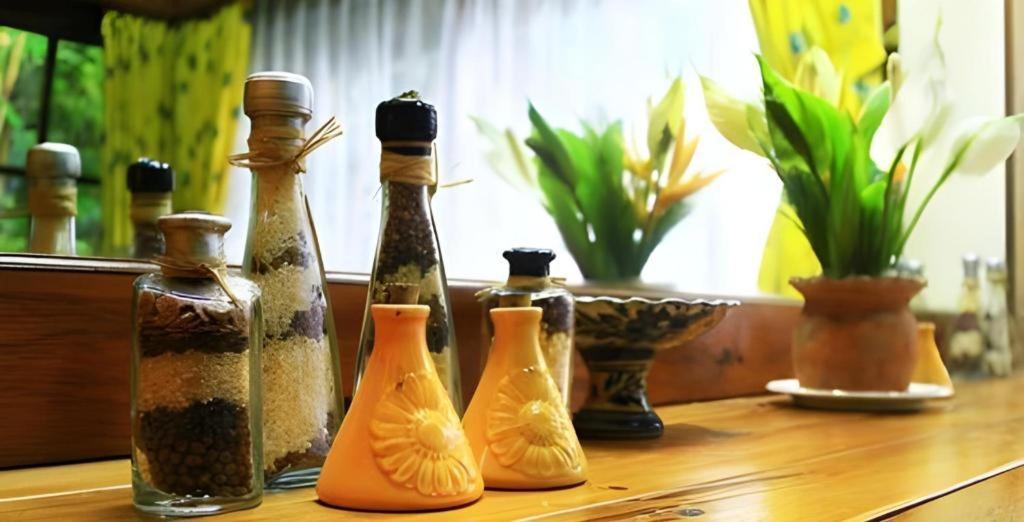 Taman Sari Hotel Dan Resort Сукабуми Екстериор снимка